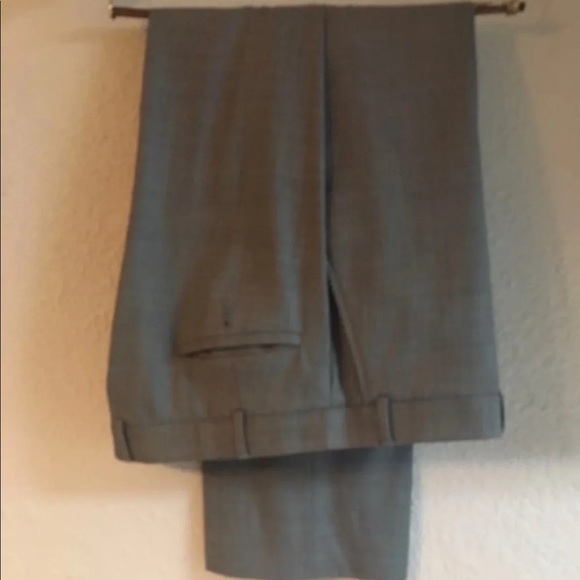 Kenneth Cole suit - Picture 2 of 4